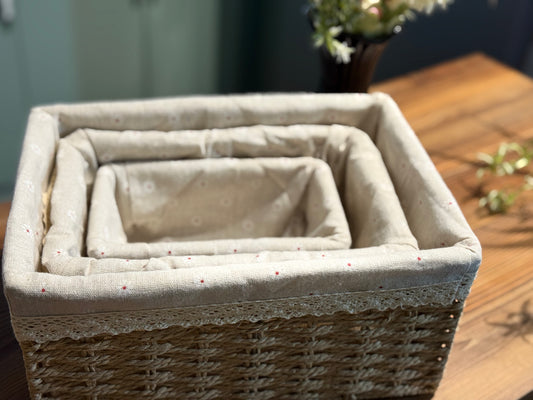 მართკუთხედი ყვავილებიანი დაწნული საპურეების ნაკრები ( 3 ცალი )