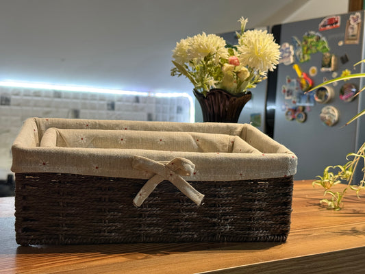 მართკუთხედი ყვავილებიანი დაწნული საპურეების ნაკრები ( 2 ცალი )